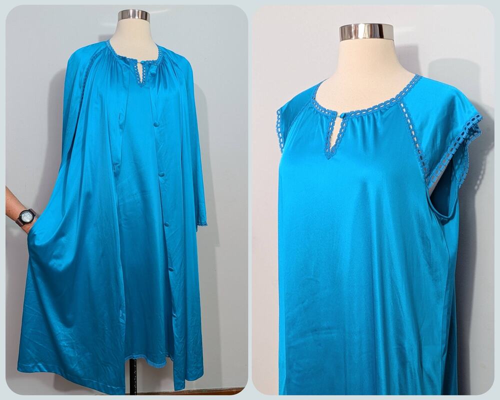 Vanity Fair 70s Peignoir Set